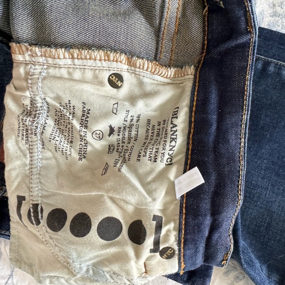 Bellbottom Jeans - Blank NYC Brand - Picture 4 of 4